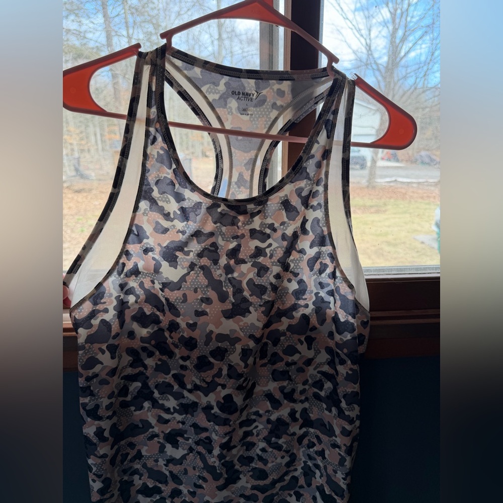 Old Navy Active Camo Racerback Tank